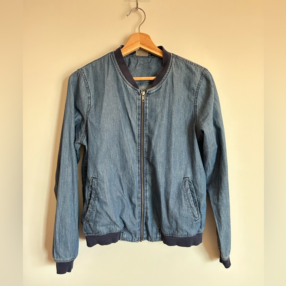 Preloved lightweight bomber jacket
